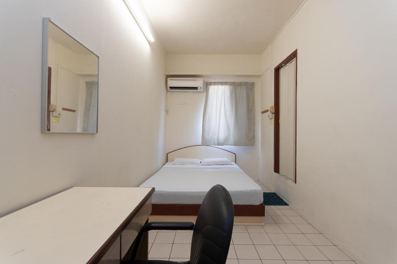 Spot On 89582 Evergreen Hotel Keningau Eksteriør billede
